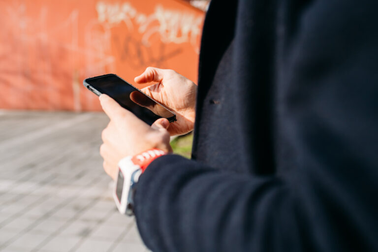 eBay-Kleinanzeigen: Vorsicht bei Kontakt per SMS mit E-Mail-Adresse